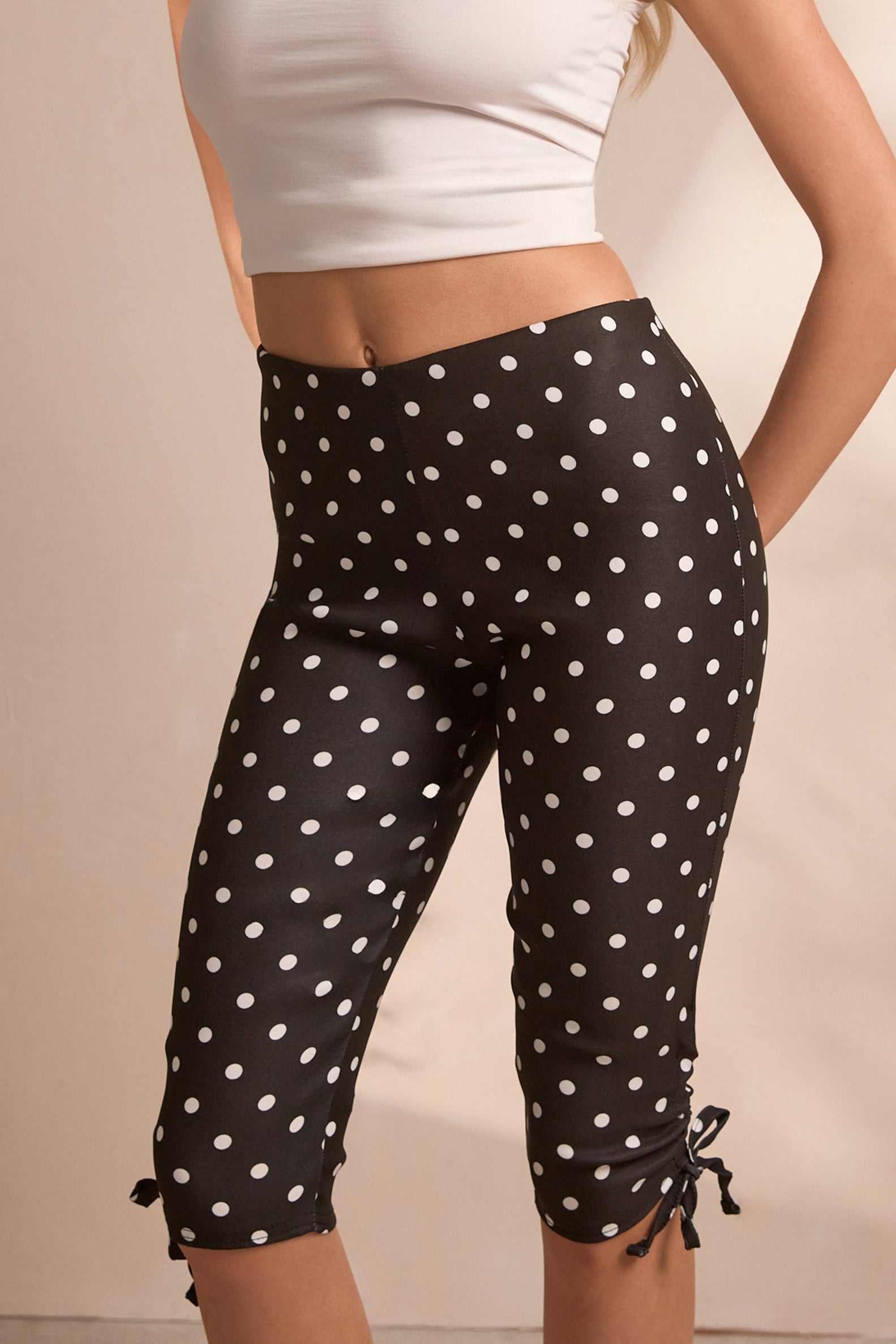 Black & White Polka Dot Soft Woven Capri
